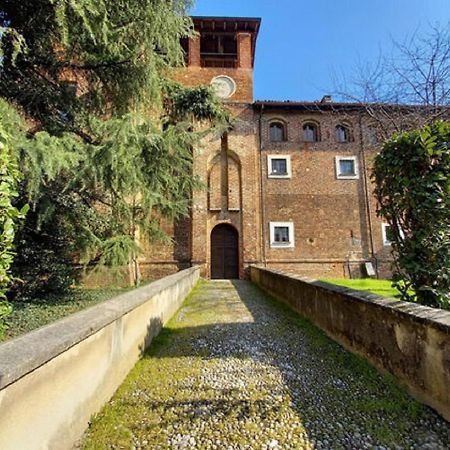 Alice Nel Paese Delle Meraviglie Sulbiate Bagian luar foto