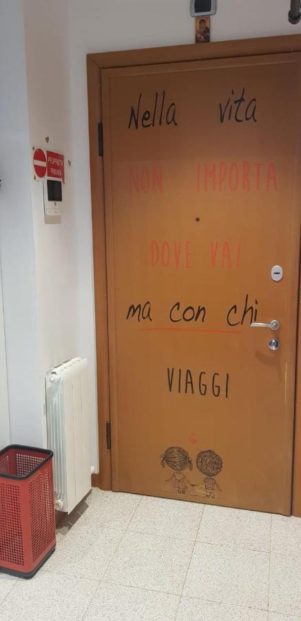 Alice Nel Paese Delle Meraviglie Sulbiate Bagian luar foto