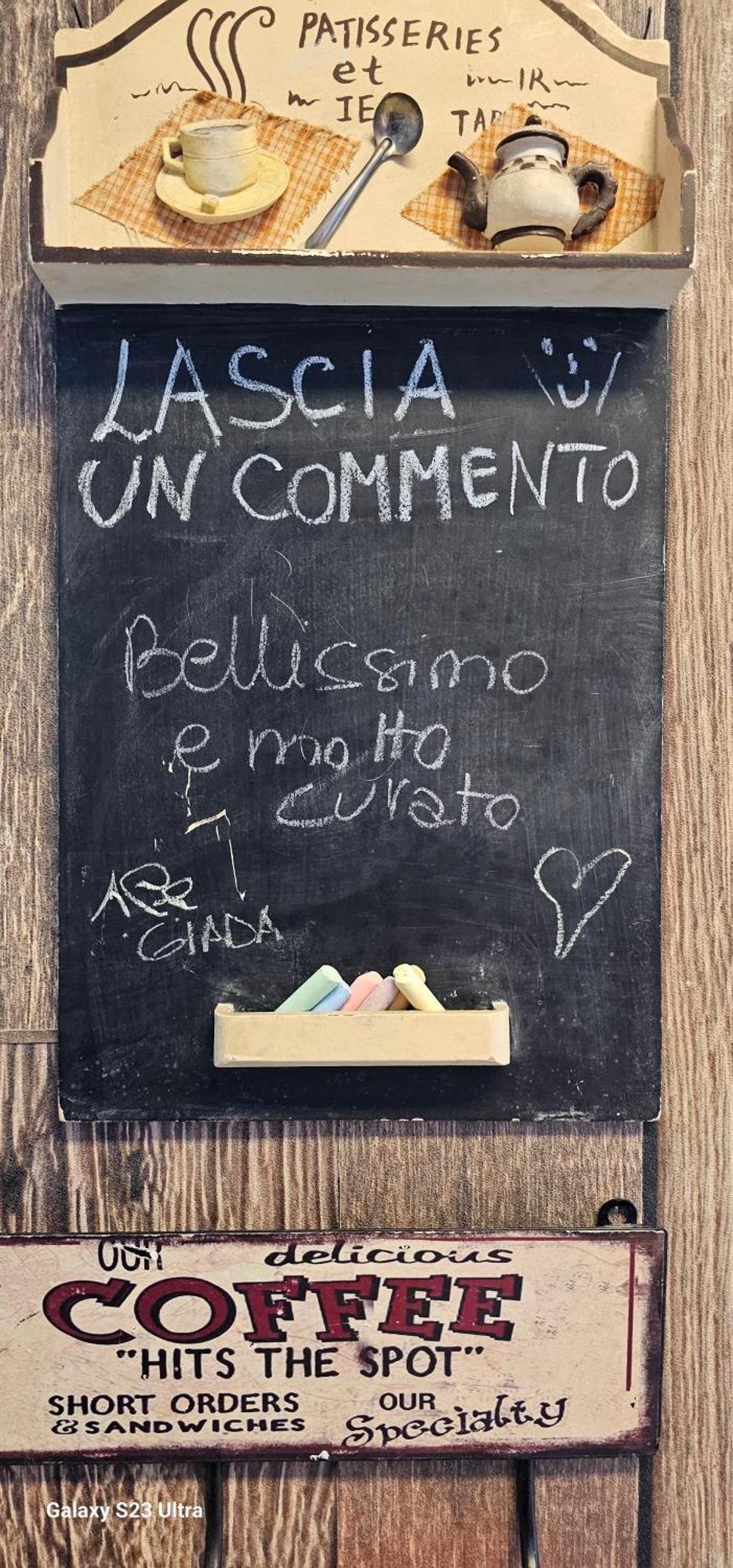 Alice Nel Paese Delle Meraviglie Sulbiate Bagian luar foto